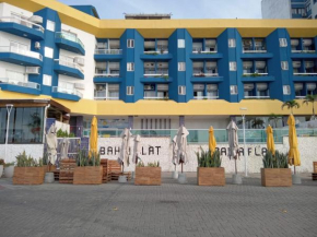 Flat no Farol da Barra 129
